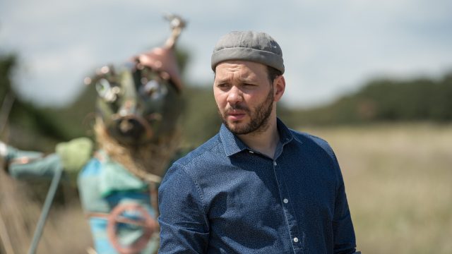 Inspektorka Candice Renoirová X, Kdo ubližuje, záhy toho lituje, Candice Renoir